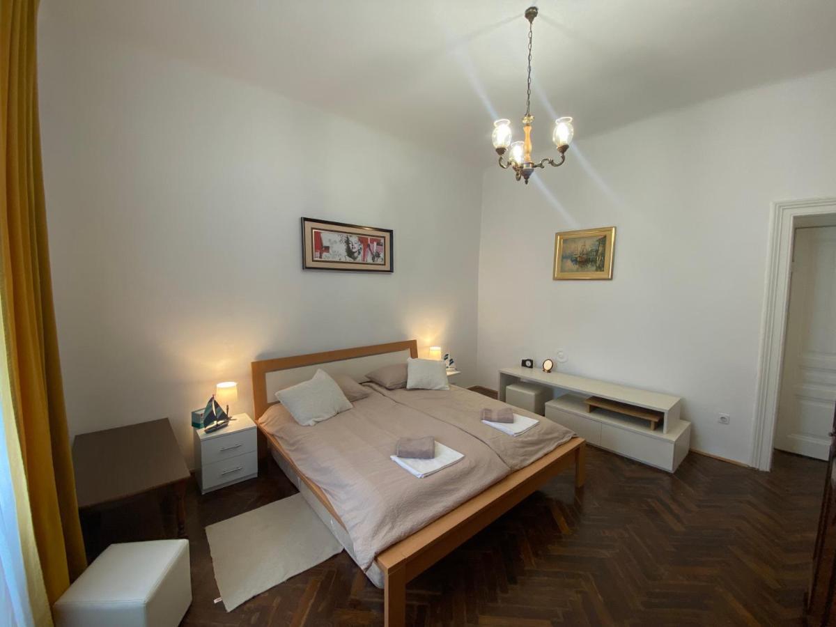 Apartman Andela Pula Centar Exterior photo